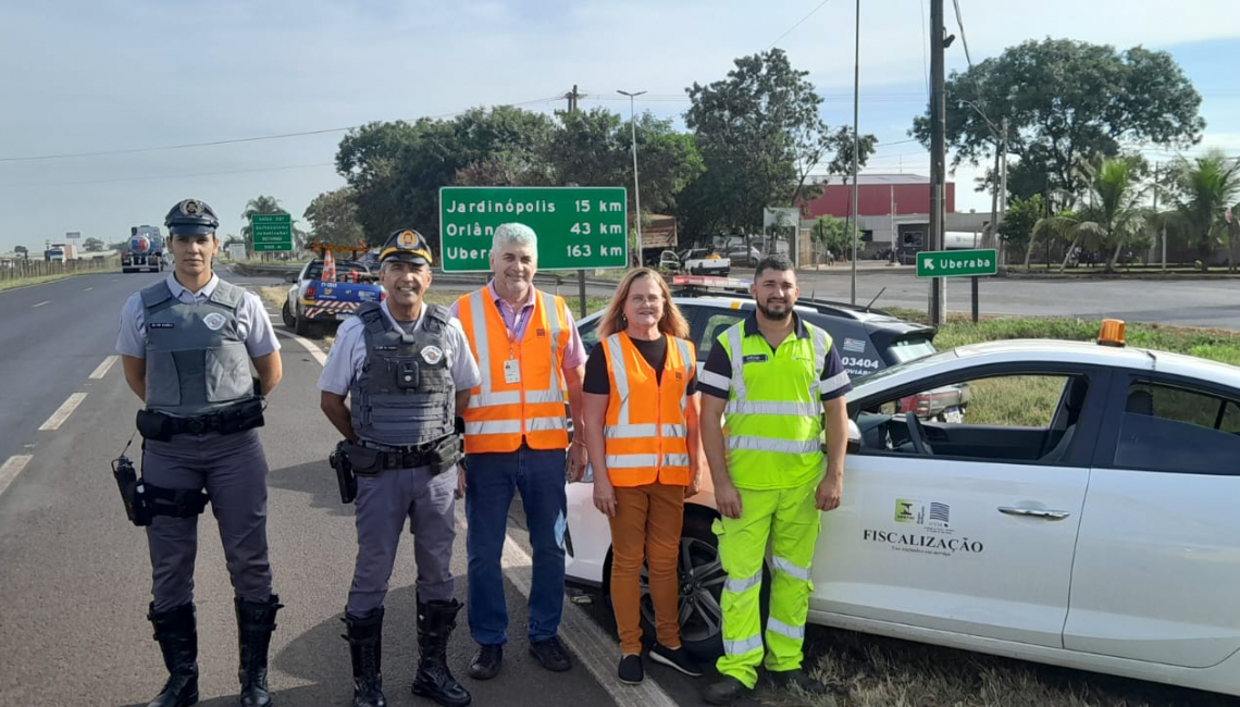 Em Ribeirão Preto, Ipem-SP verifica radar na rodovia SP-330